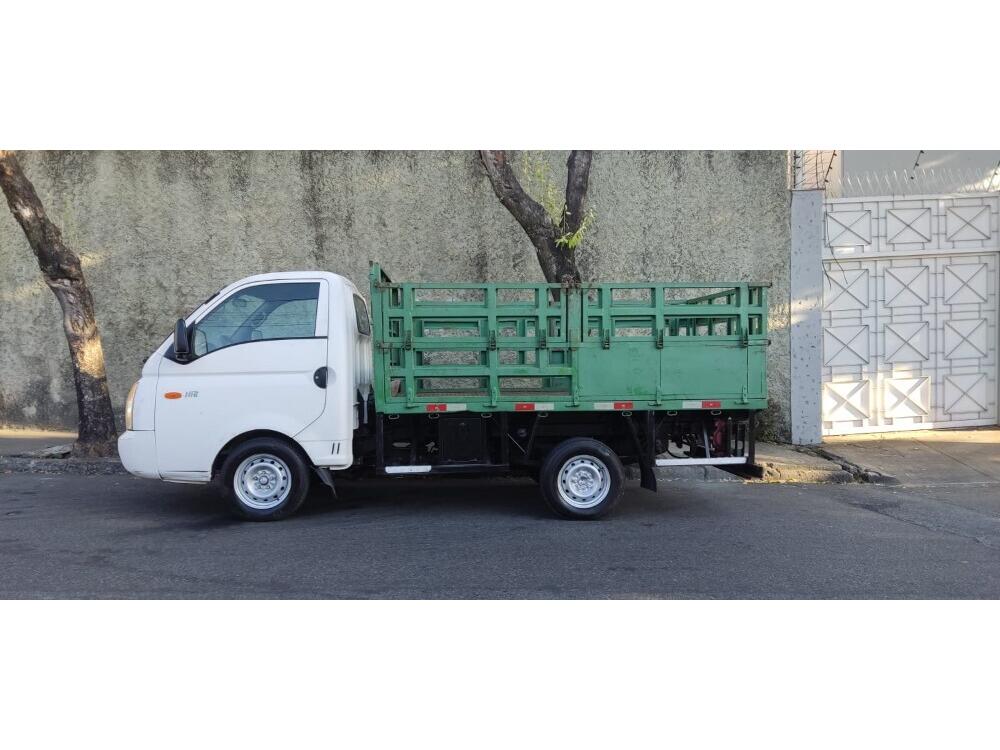Hyundai HR