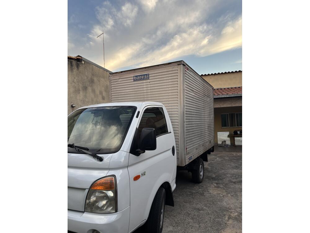 Hyundai HR