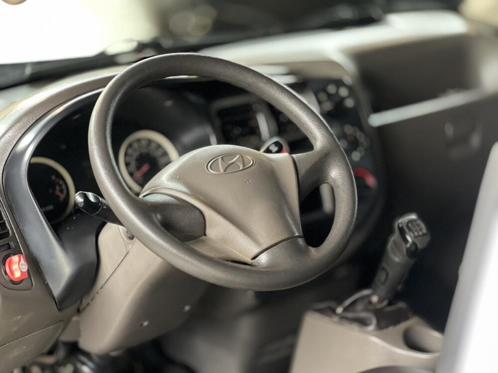 Hyundai HR