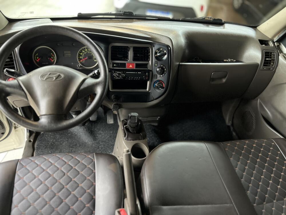 Hyundai HR