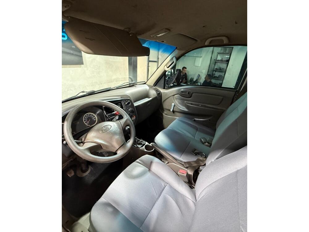 Hyundai HR