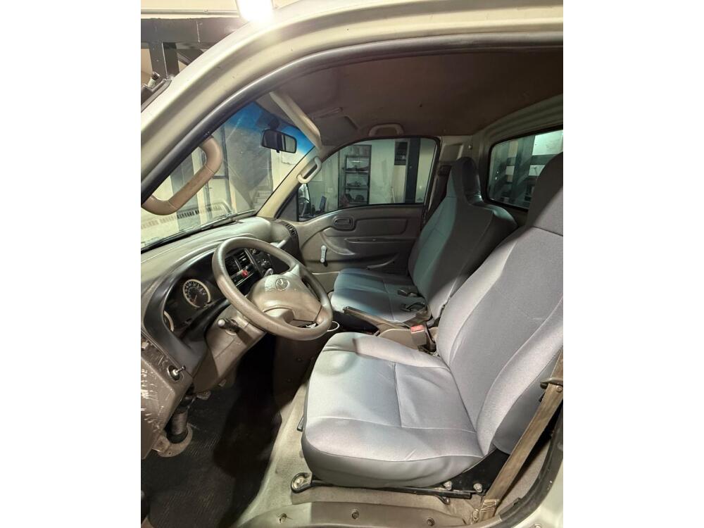 Hyundai HR