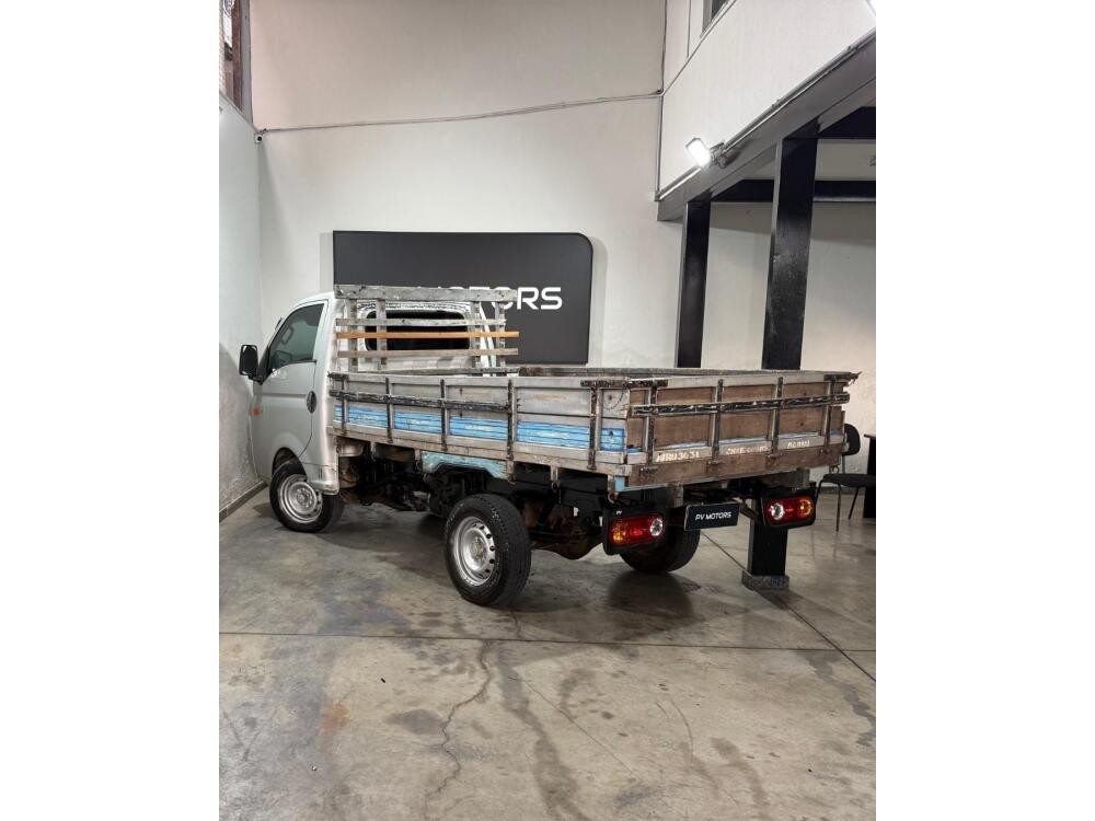 Hyundai HR
