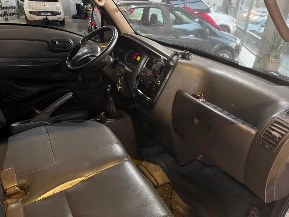 Hyundai HR