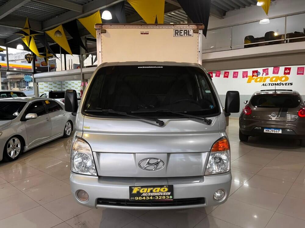 Hyundai HR