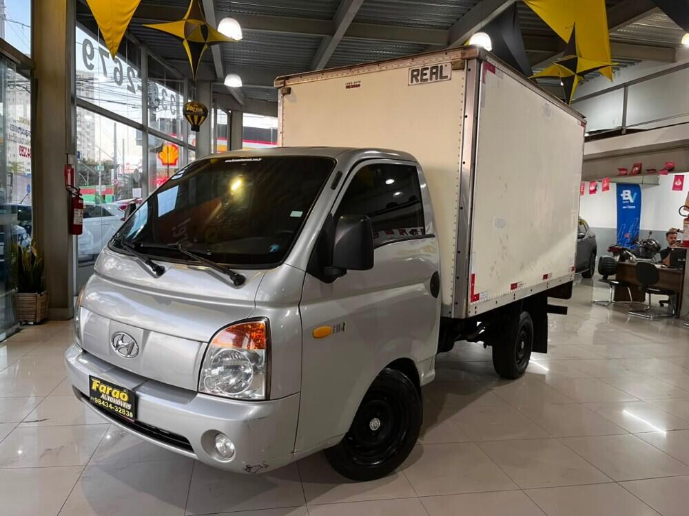 Hyundai HR