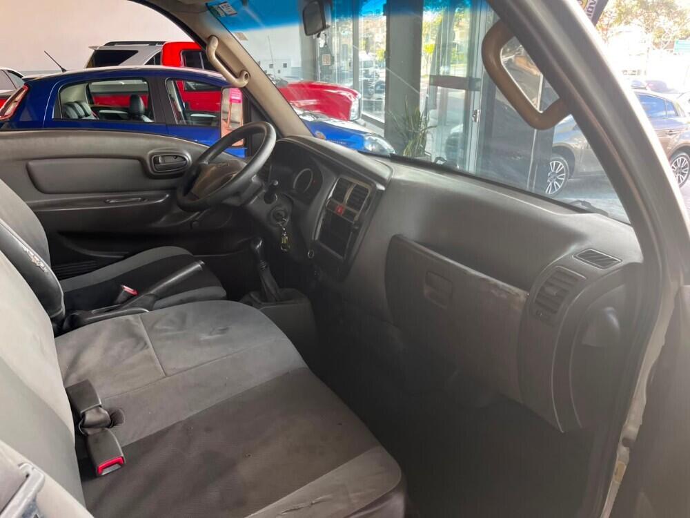 Hyundai HR