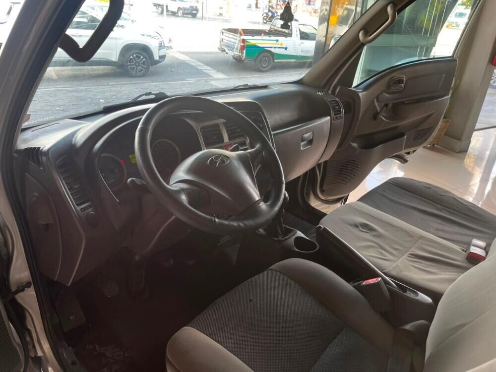 Hyundai HR