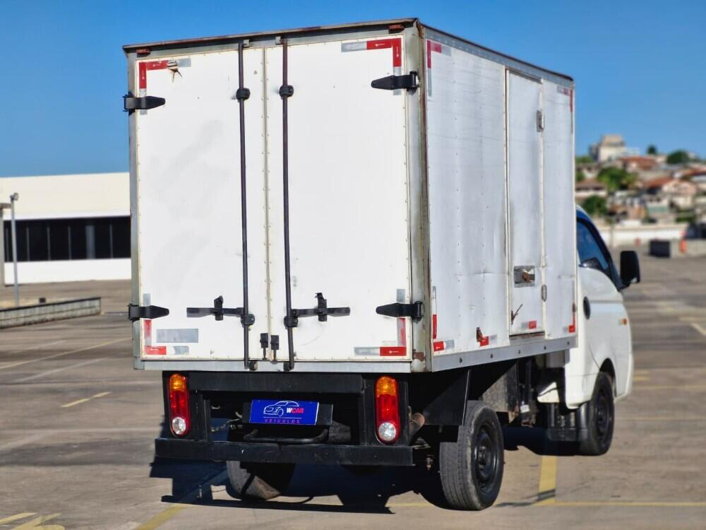 Hyundai HR