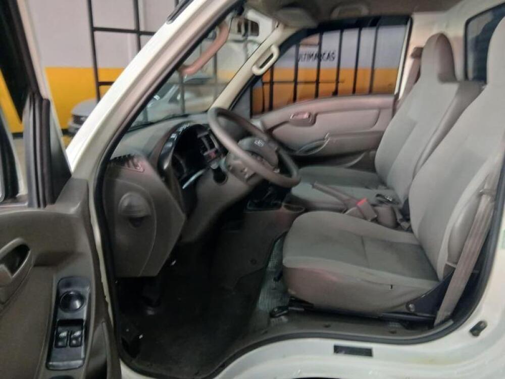Hyundai HR