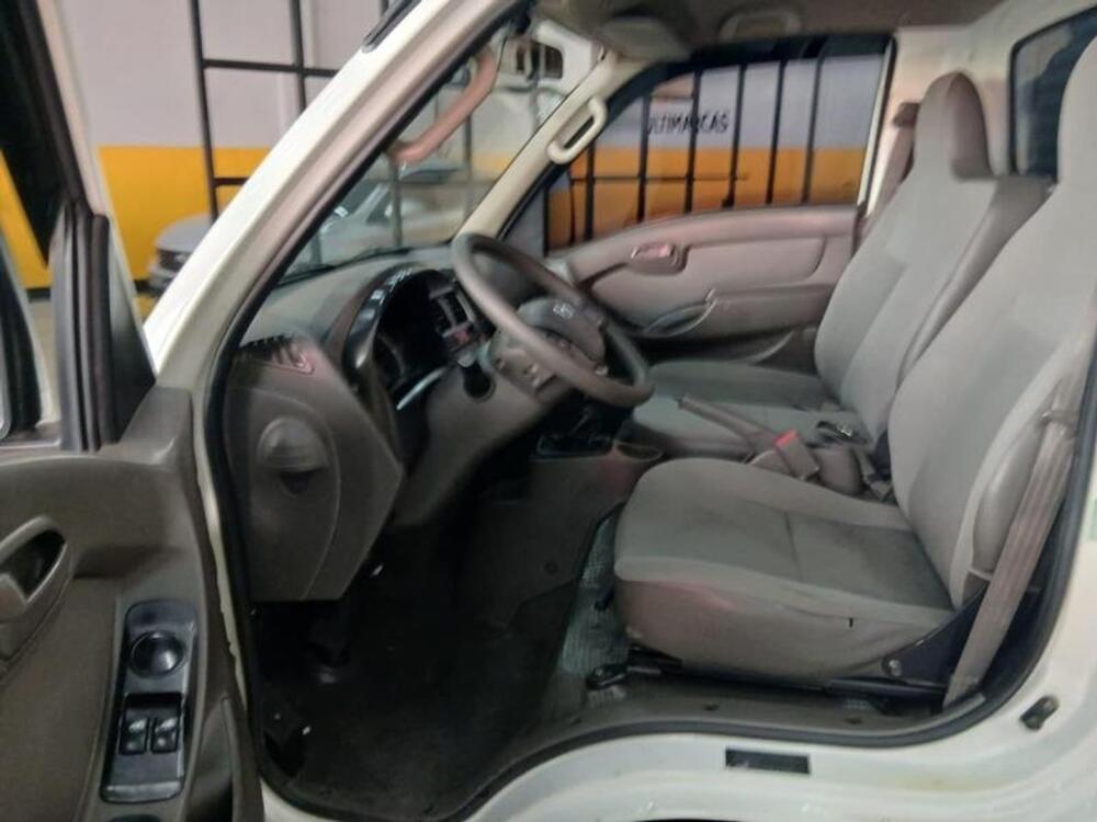 Hyundai HR