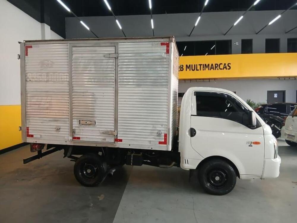 Hyundai HR