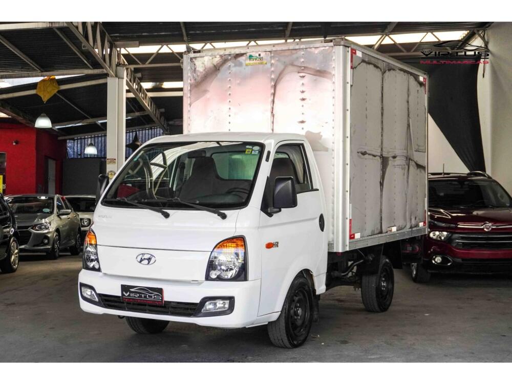 Hyundai HR