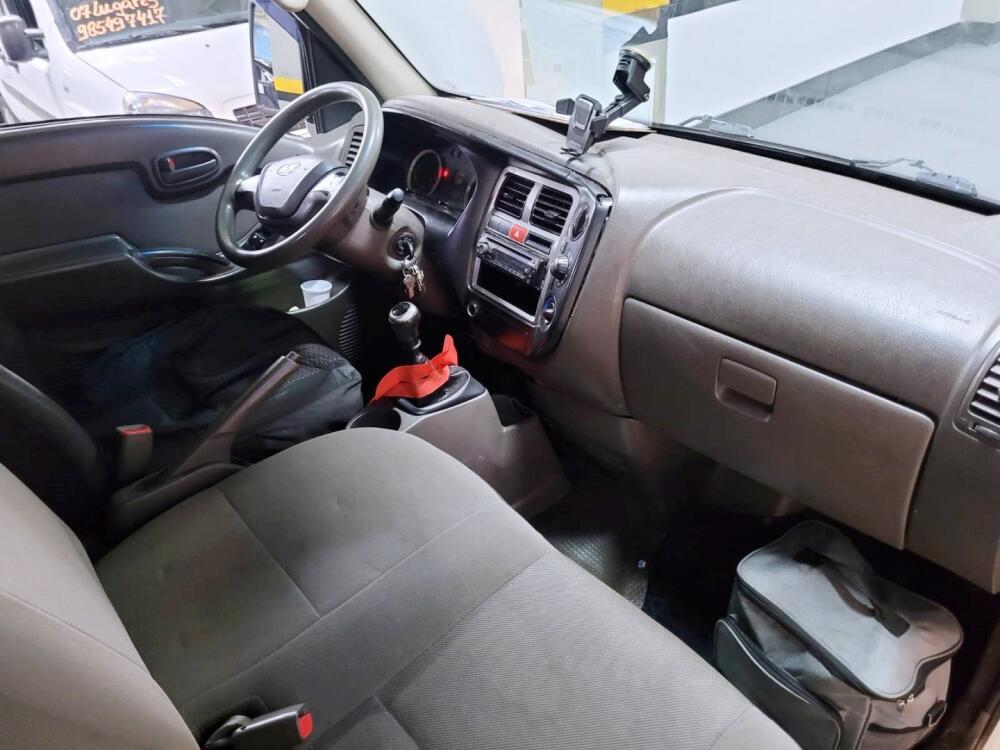Hyundai HR
