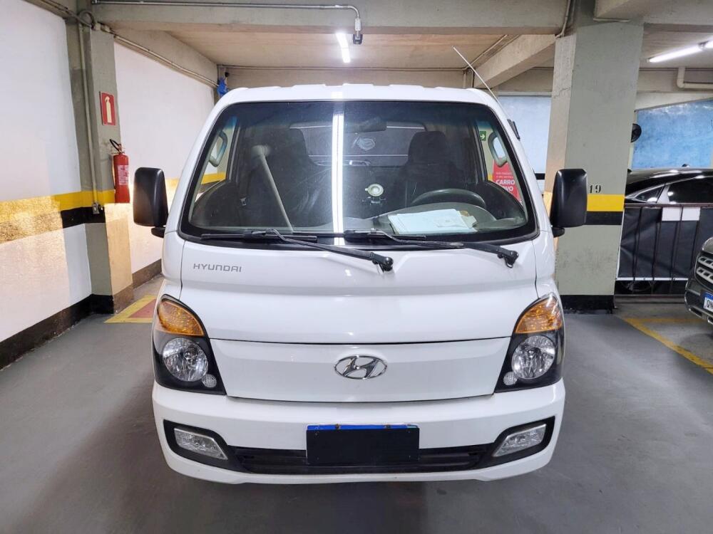 Hyundai HR