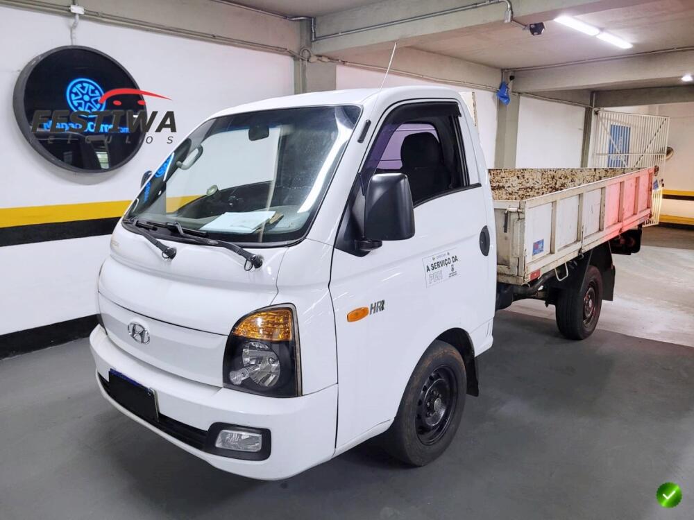 Hyundai HR