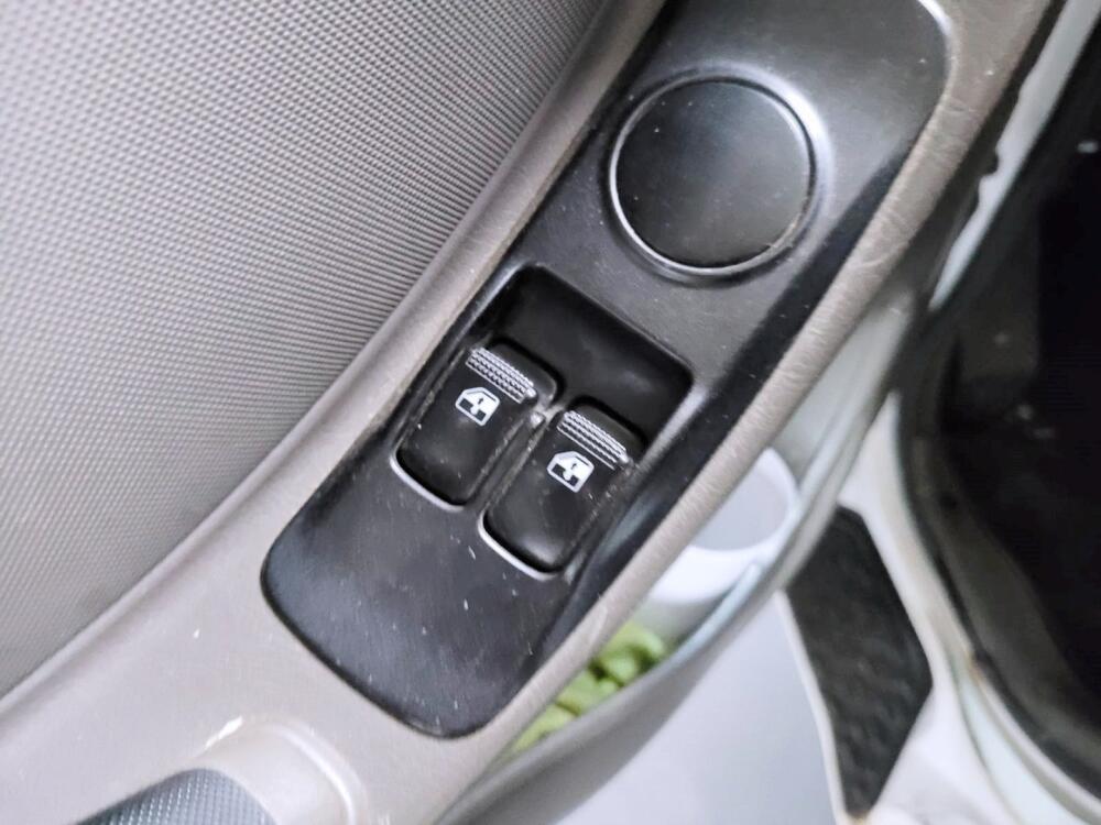 Hyundai HR