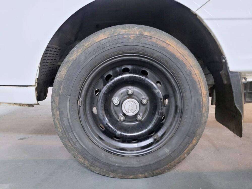 Hyundai HR