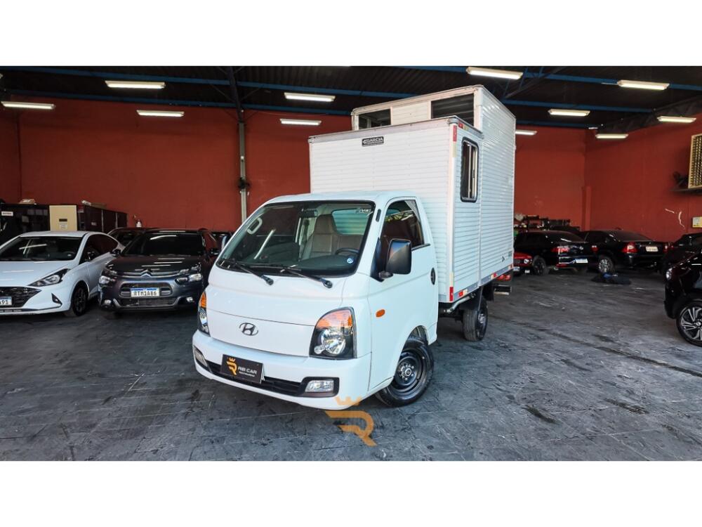 Hyundai HR