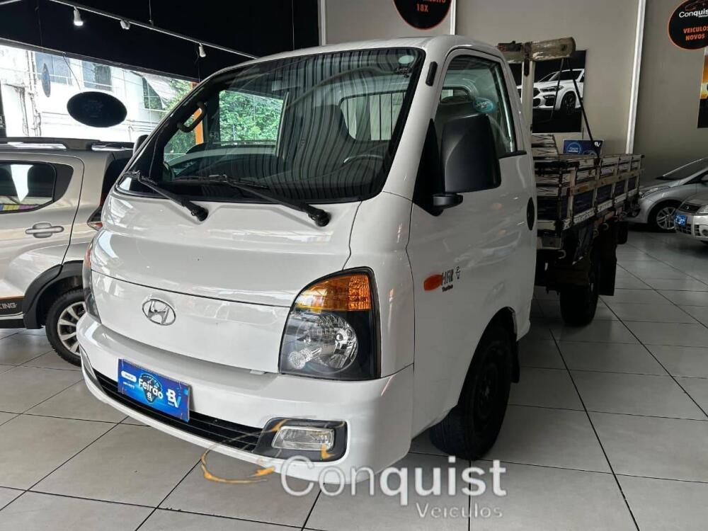 Hyundai HR