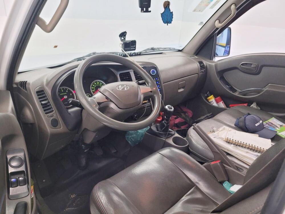 Hyundai HR