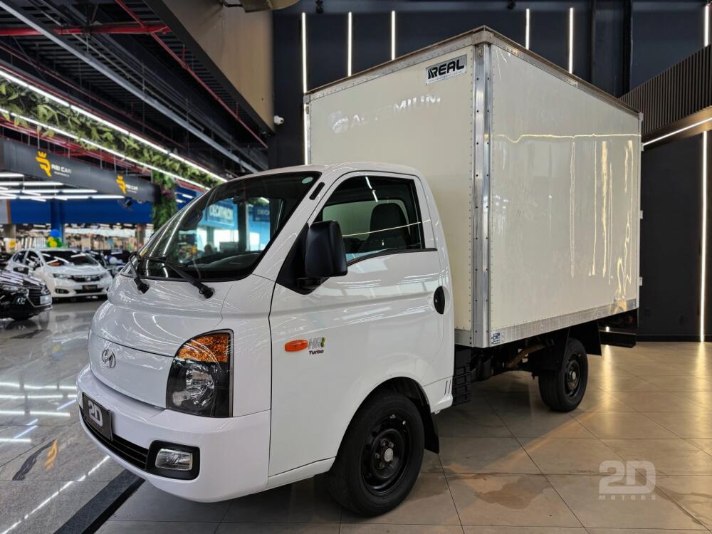 Hyundai HR