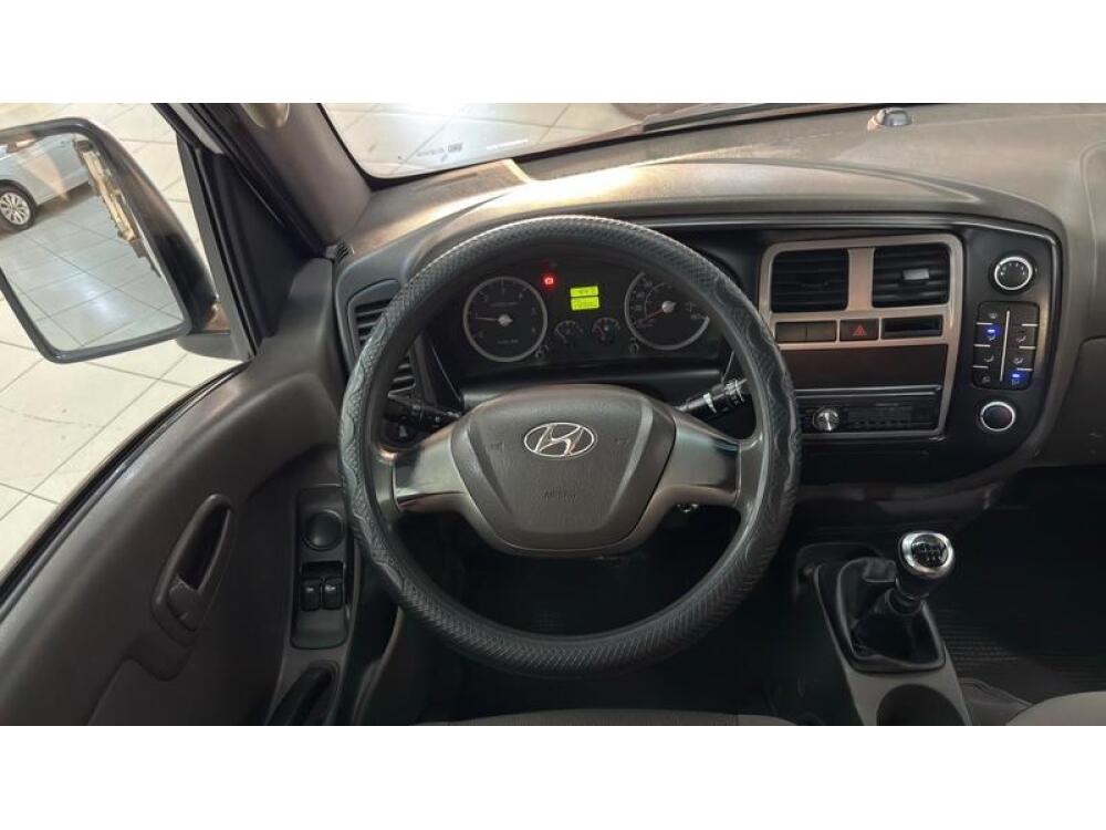 Hyundai HR