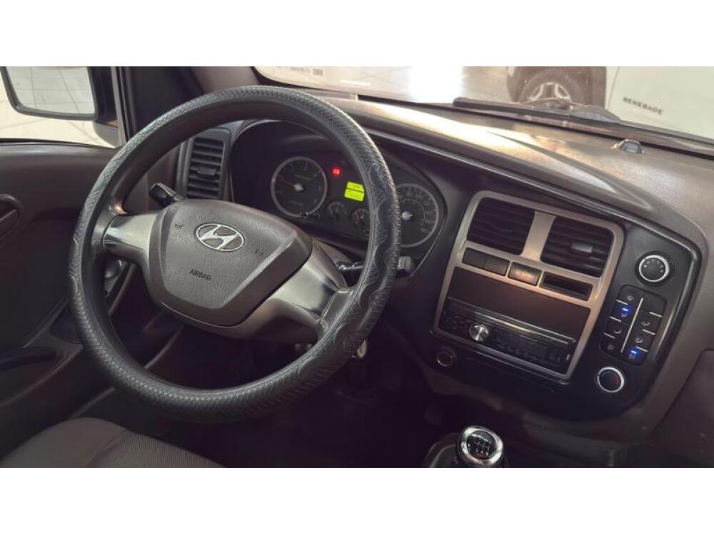 Hyundai HR