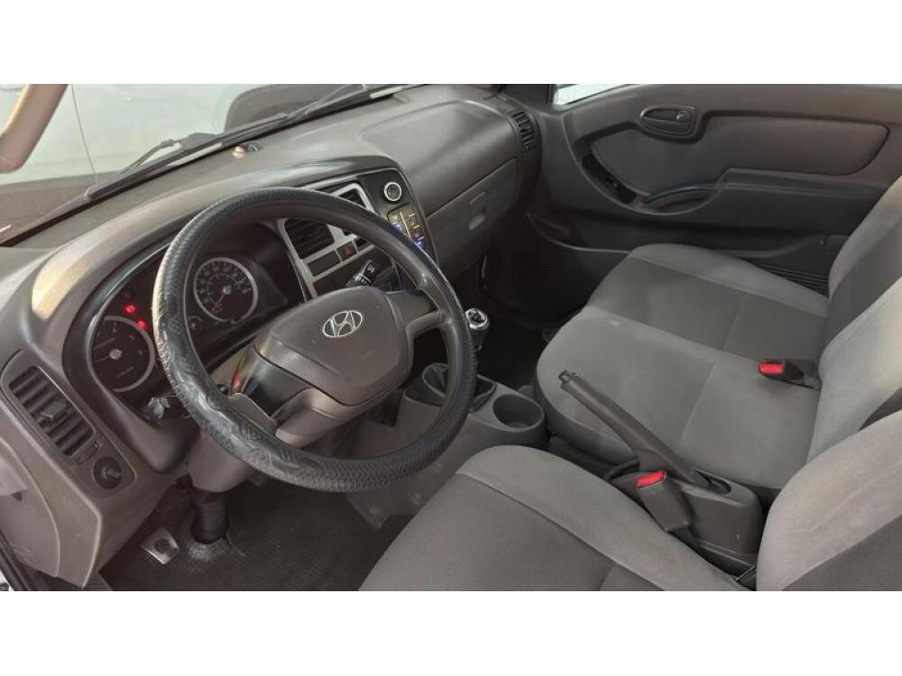 Hyundai HR
