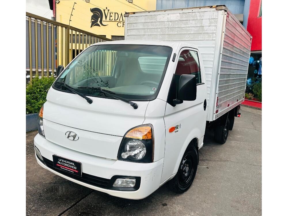 Hyundai HR
