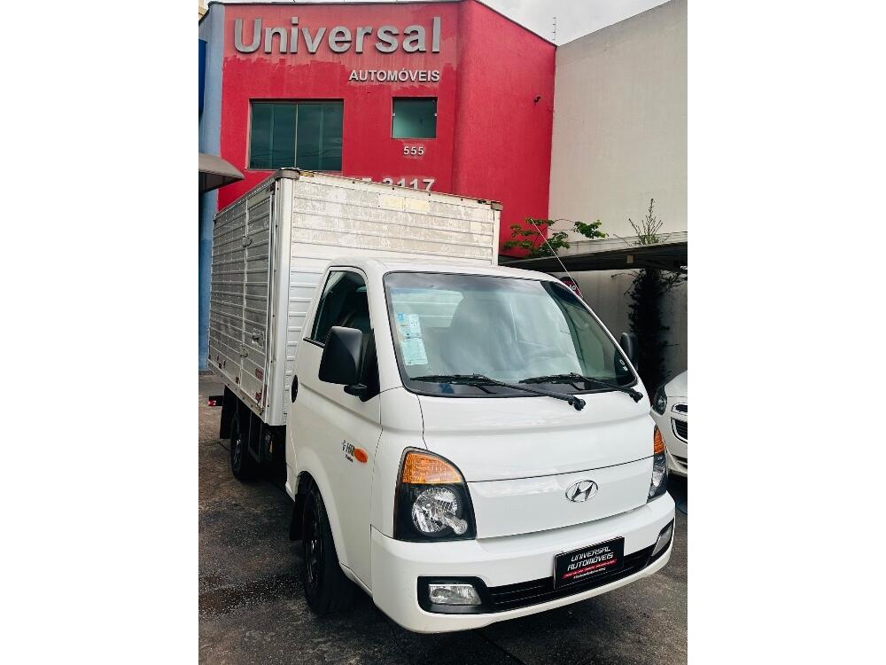 Hyundai HR