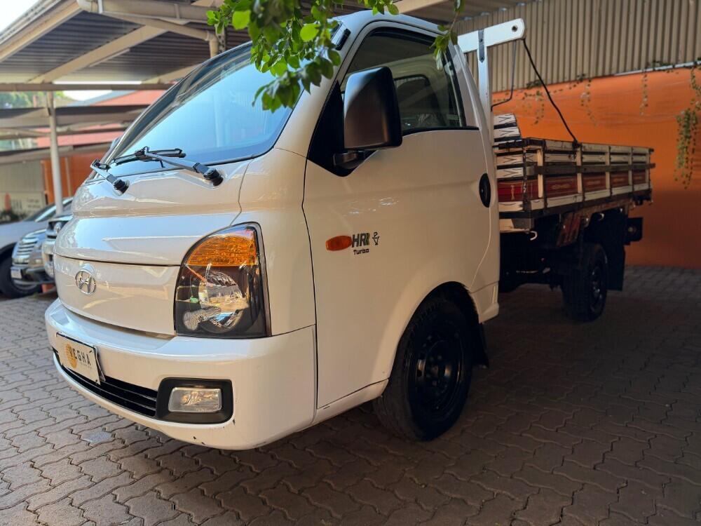 Hyundai HR