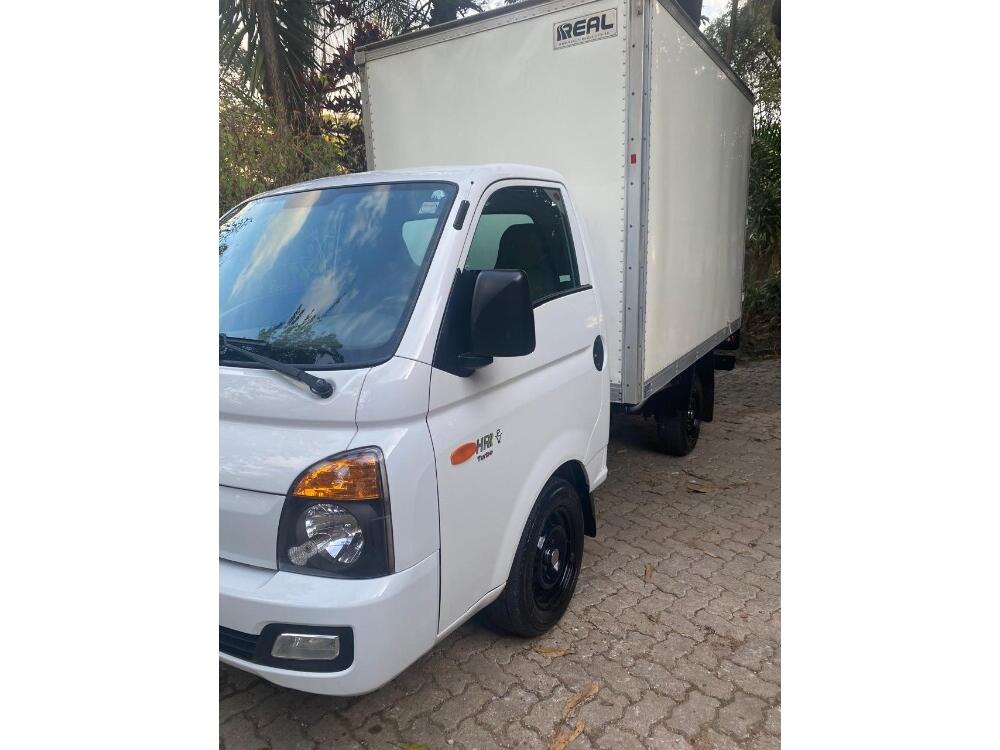 Hyundai HR