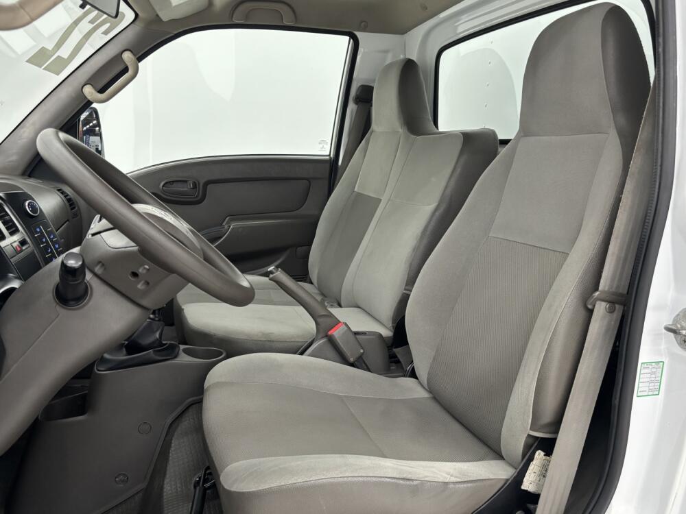 Hyundai HR