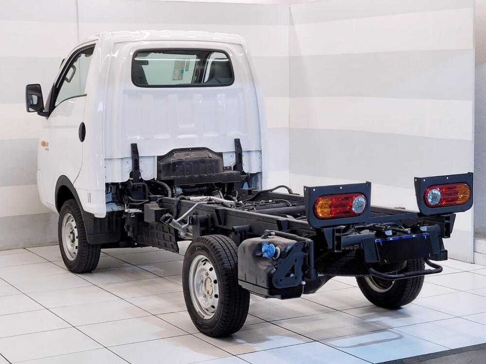 Hyundai HR