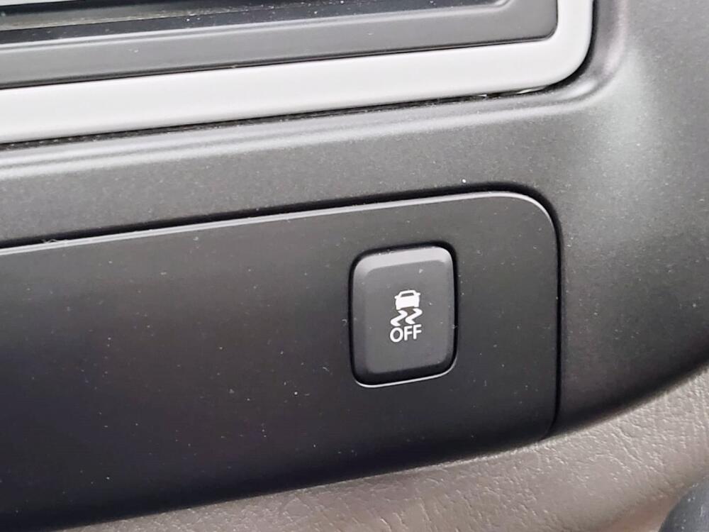 Hyundai HR