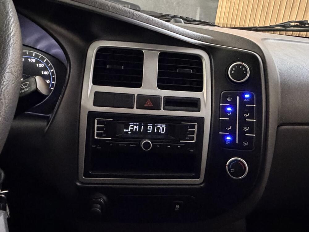 Hyundai HR