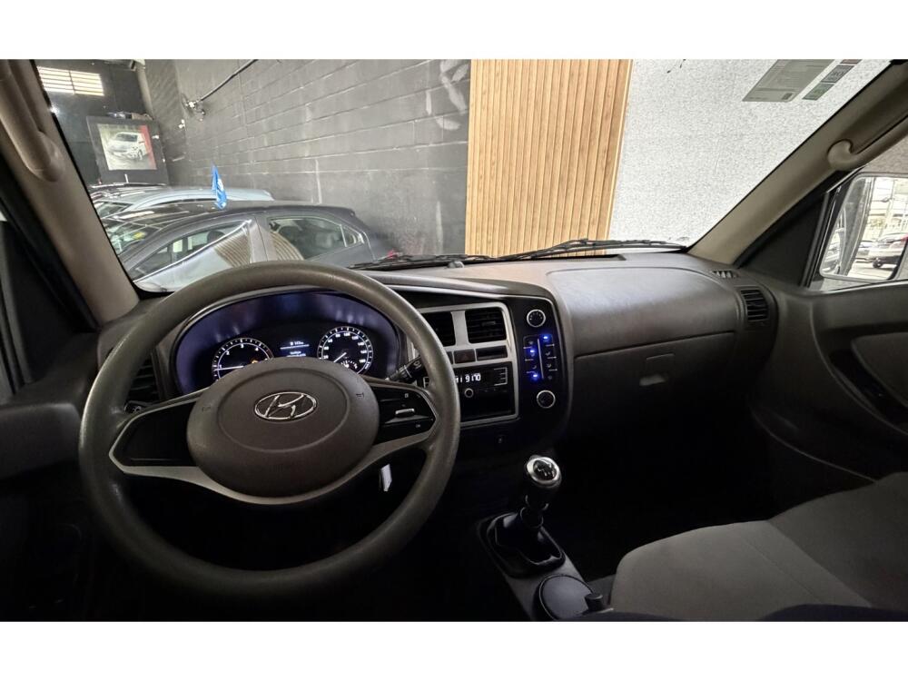 Hyundai HR