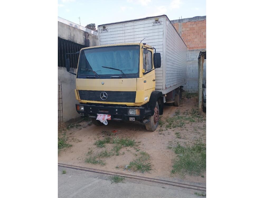 Mercedes Benz MB 1214