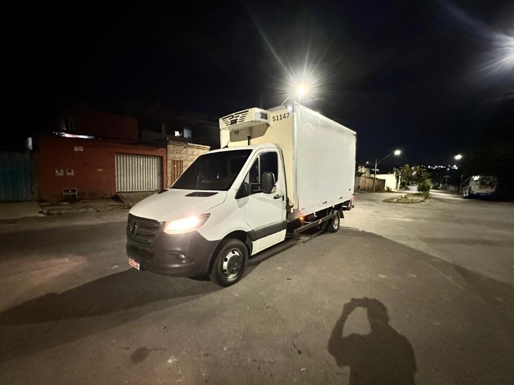Mercedes Benz Sprinter 311