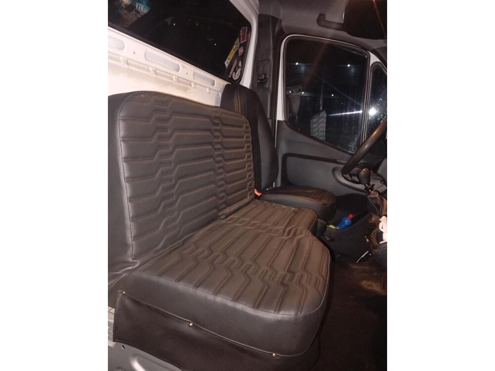 Mercedes Benz Sprinter 311