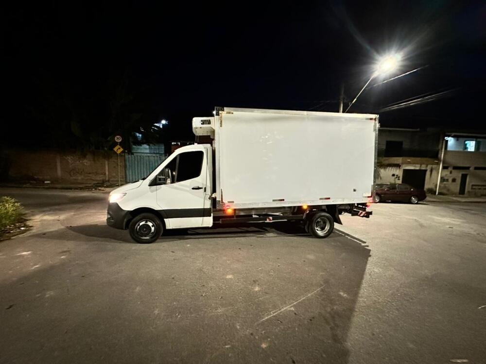 Mercedes Benz Sprinter 311
