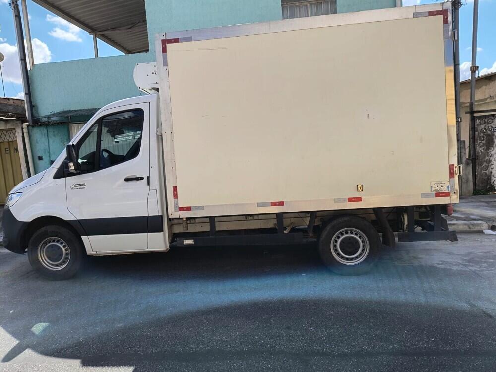 Mercedes Benz Sprinter 311