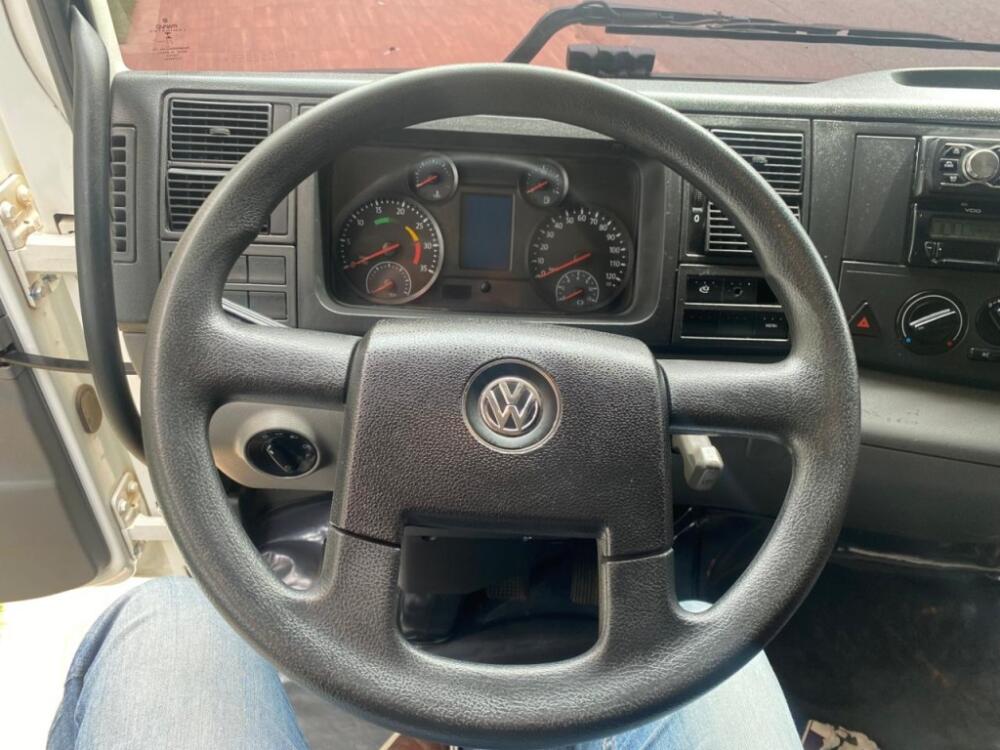 Volkswagen 17-190