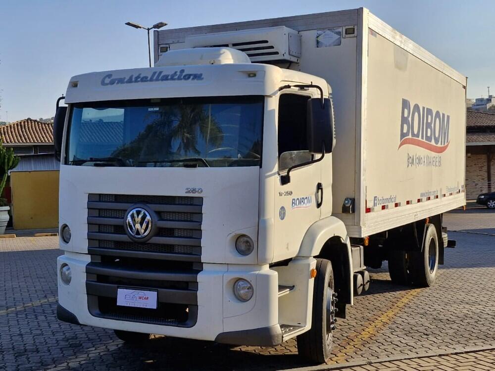 Volkswagen 17-250