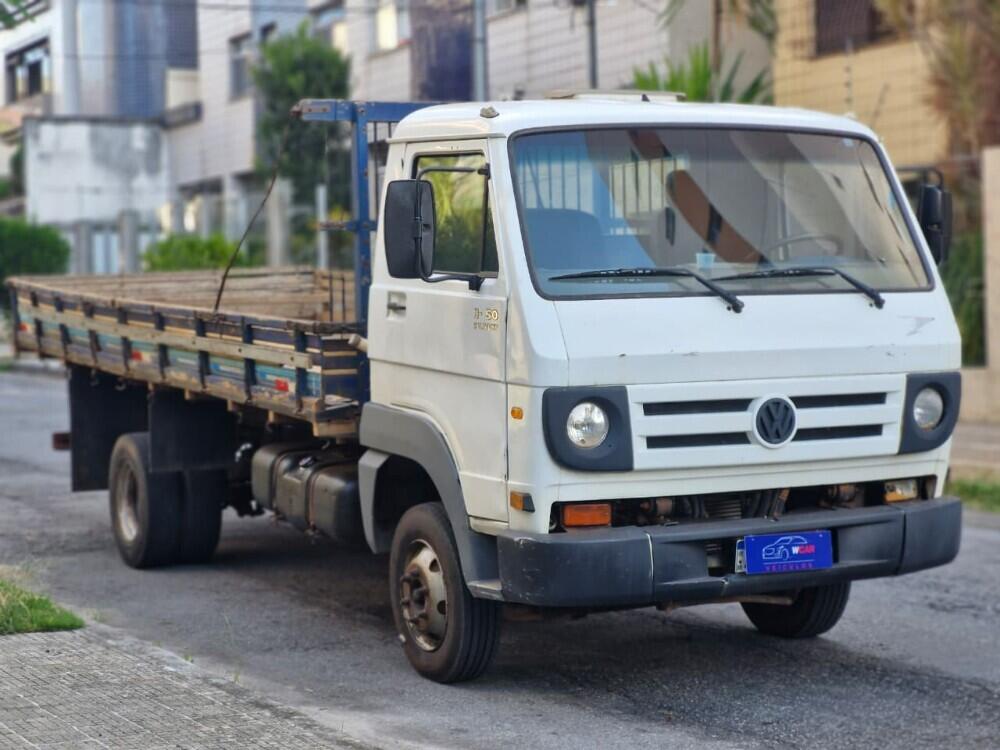 Volkswagen 8.150