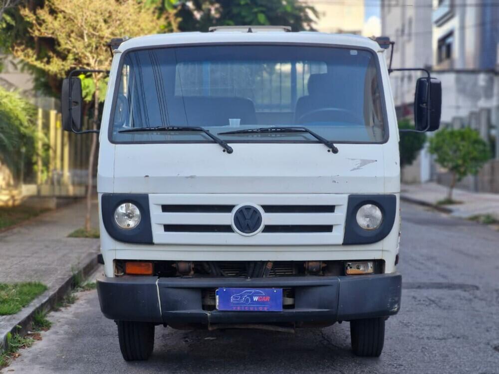 Volkswagen 8.150