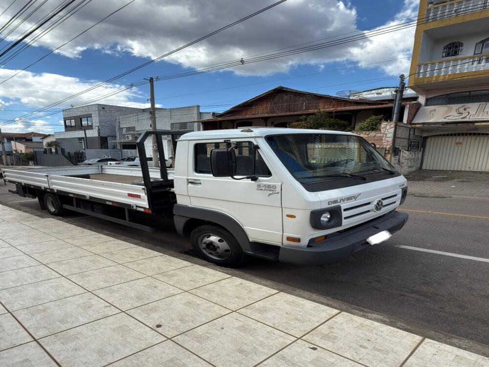 Volkswagen 8.150