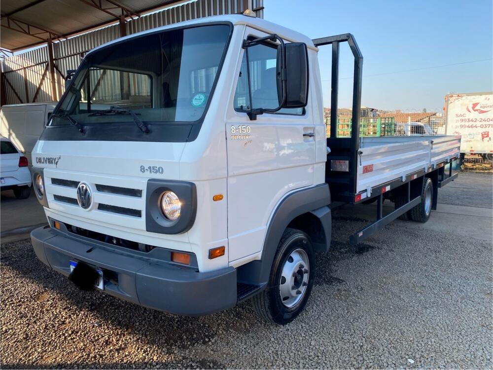 Volkswagen 8.150