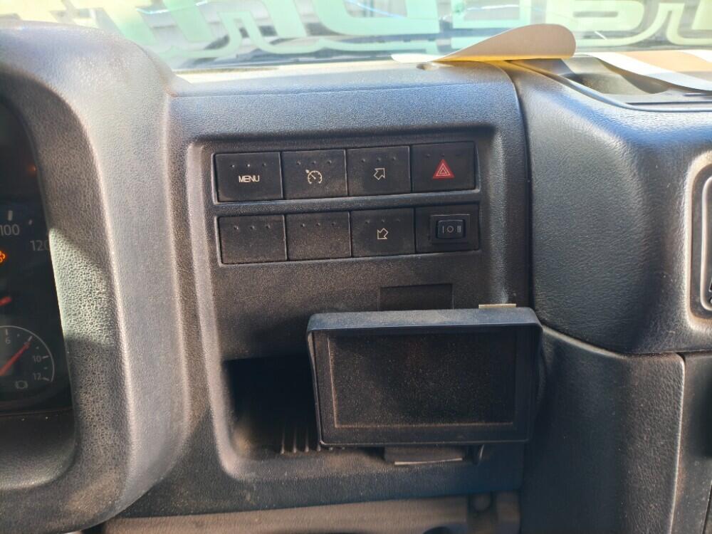 Volkswagen 8.160